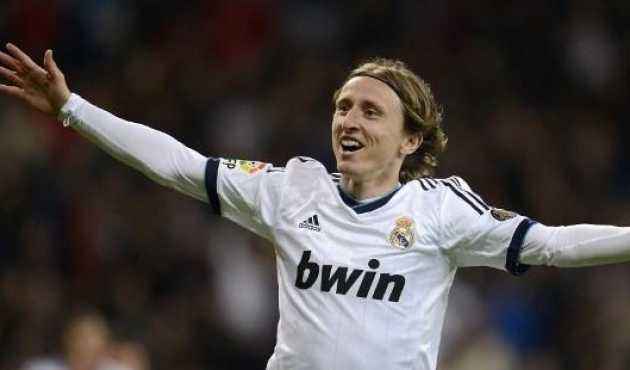 官方：坎普尔因家庭原因，将在本月底与莱比锡解约